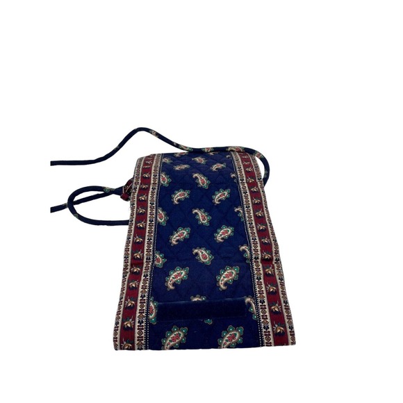VERA BRADLEY VINTAGE PAISLEY PATTERN Blue With Red Crossbody - Picture 4 of 5